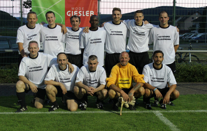 SVH-Oldies überzeugen beim Mode-Giesler-Cup