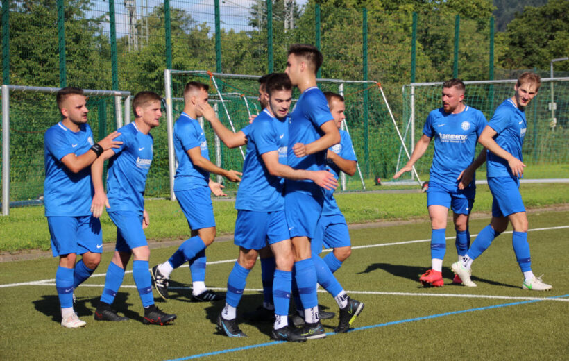 Fußball-Bezirksliga: SVH schlägt Rivalen Zeller FV mit 3:1