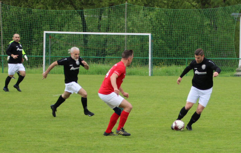 Hohe Hürde für Haslach’s Alte Herren im Halbfinale