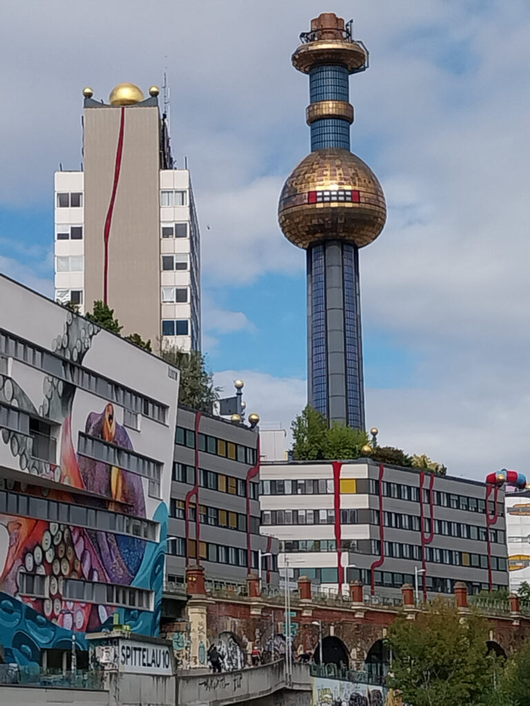 HP-20250915-AH-Wien-Fahrt-auf-Donaukanal-Müllverbrennungsanlage-Hundertwasser-03-1024.jpg