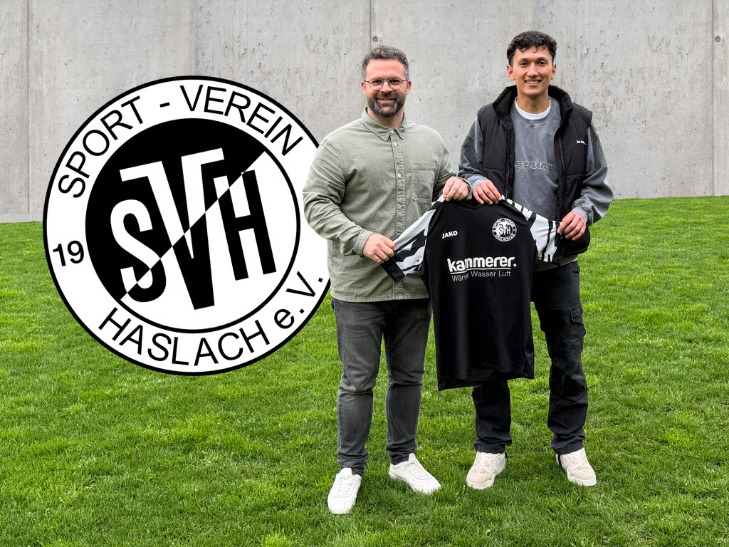 SVH Spielerwechsel Miguel-Kopf (rechts) mit David Favara (links)