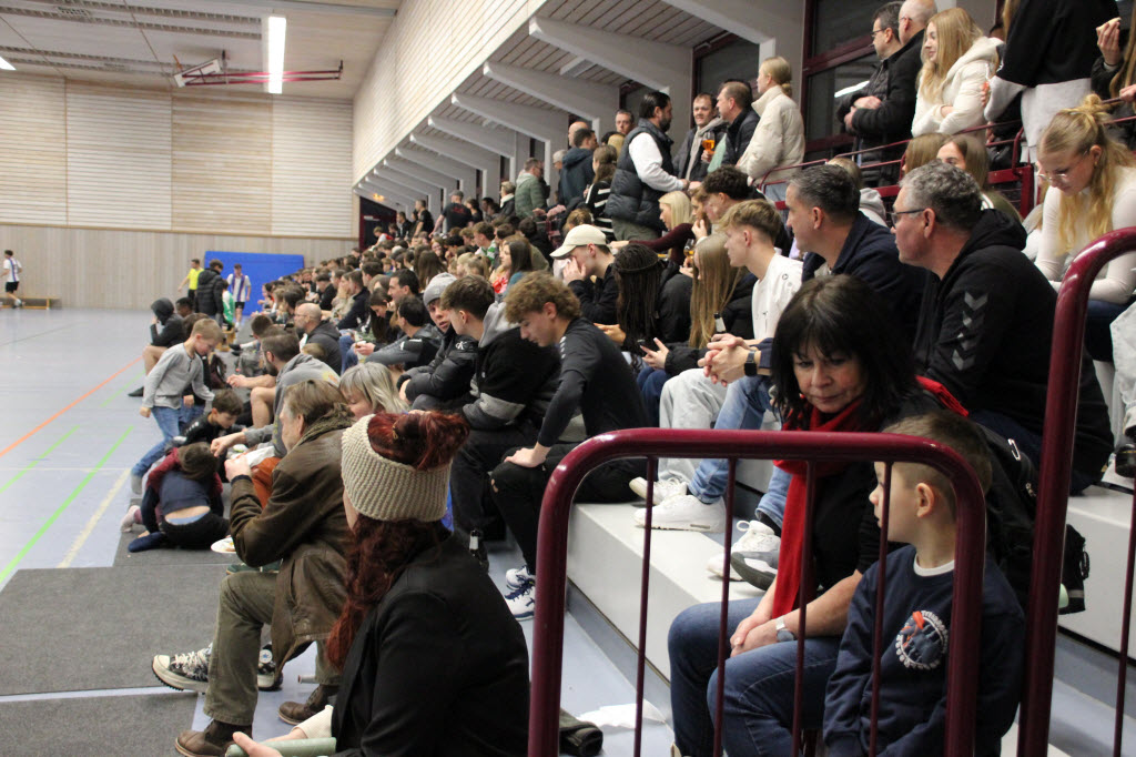 HP-202501-2-Silvestercup-02.jpg