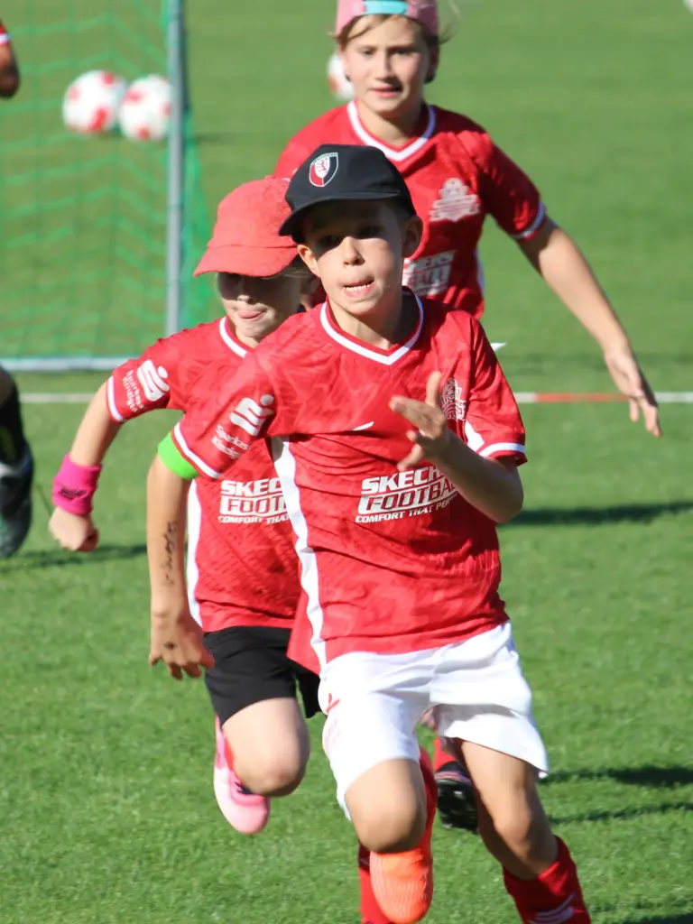 HP-202608-Fussballcamp-Bernd-Voss-05.jpg